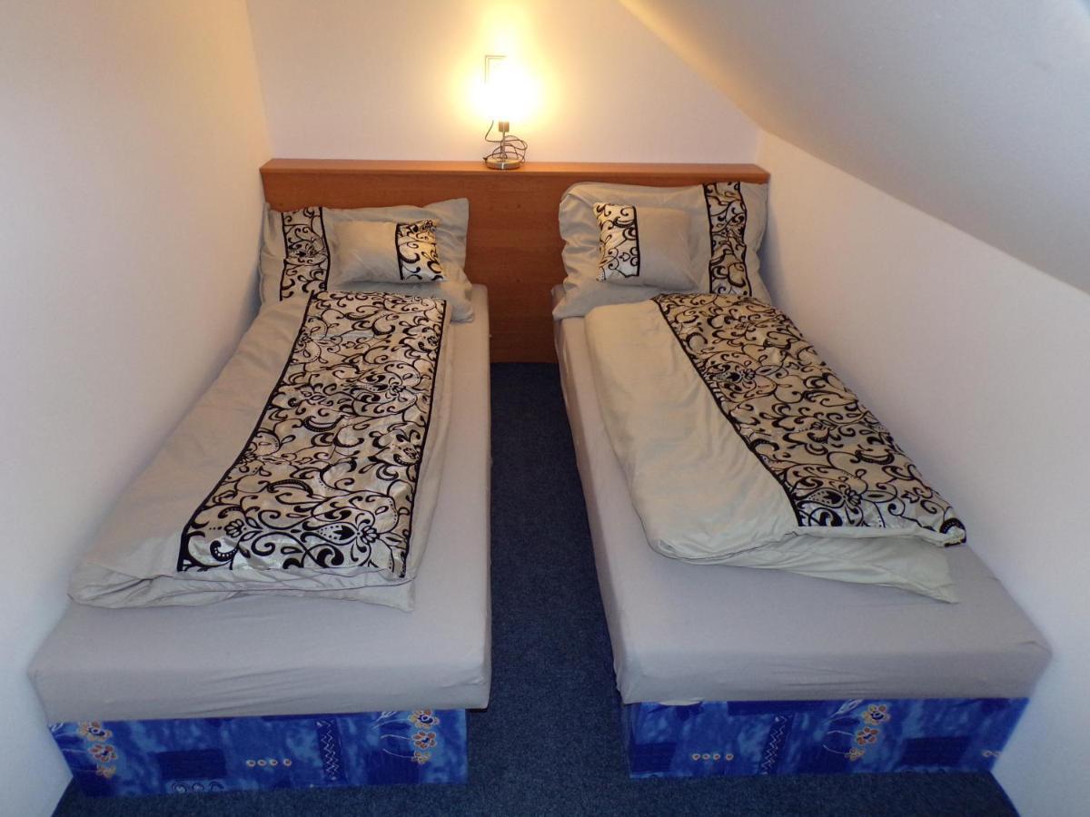 U Kremilka Inn Jicin